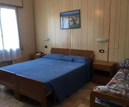 Hotel Val Carlina 3*